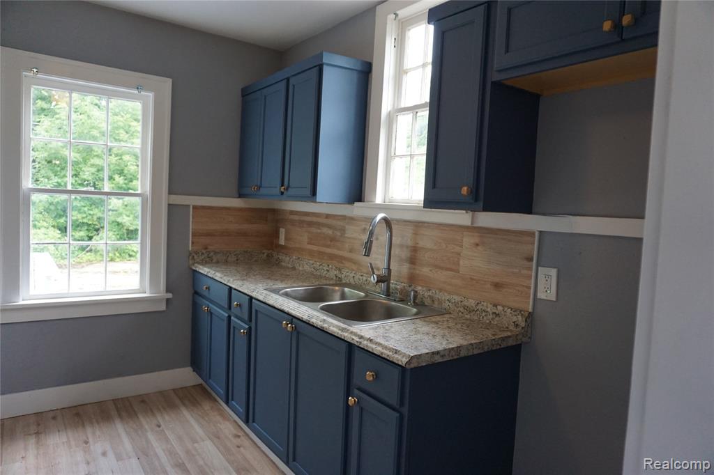 4209 CUSTER Avenue, Flint, MI 48507 — Photo 14