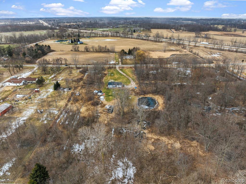 8311 State Road, Bancroft, MI 48414 — Photo 33