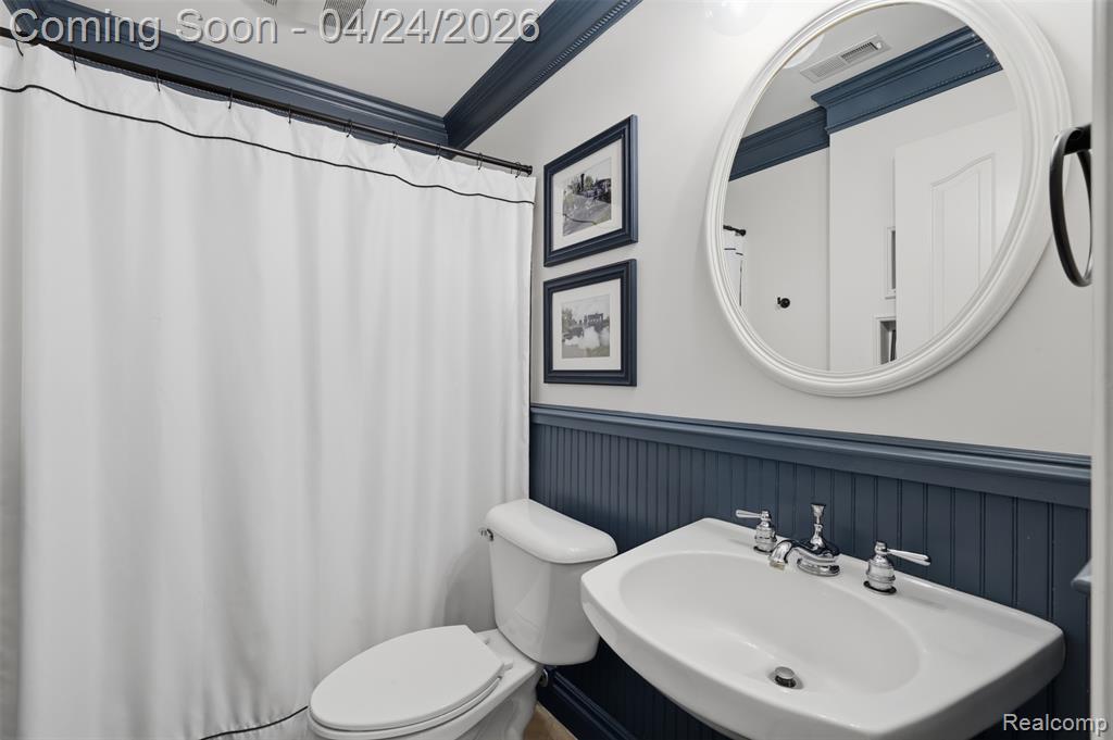 46790 W 11 Mile Road, Novi, MI — Photo 35