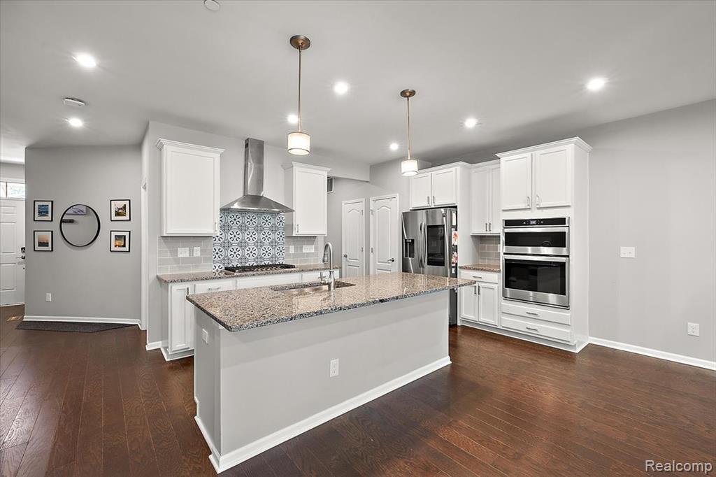 780 Peppermint Drive, 62, Rochester Hills, MI 48307 — Photo 14