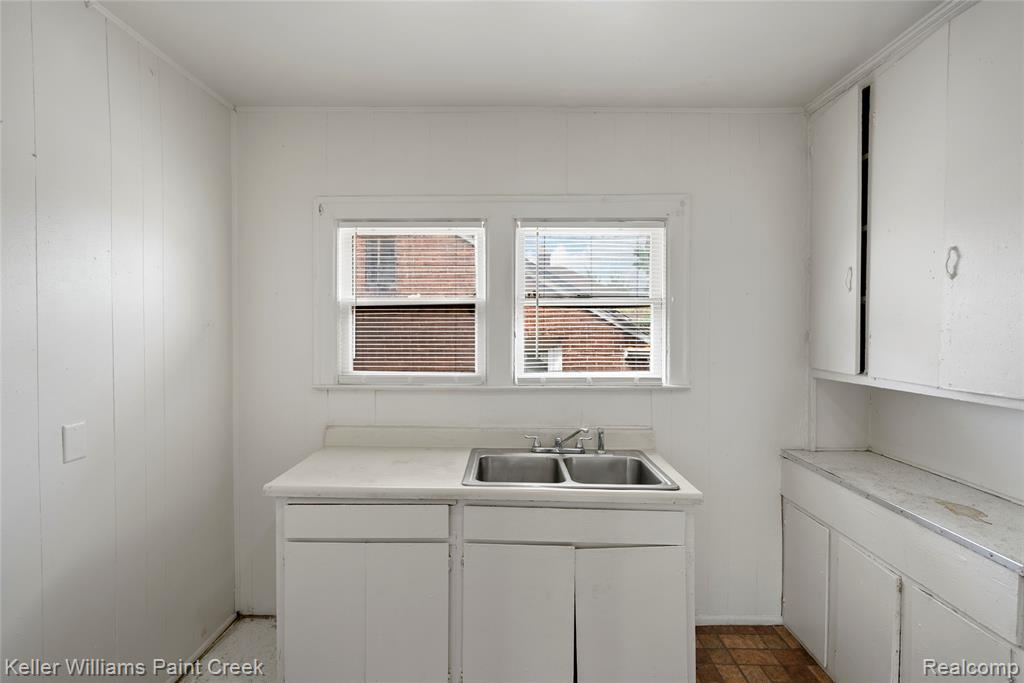 5752 Chatsworth Street, Detroit, MI 48224 — Photo 31