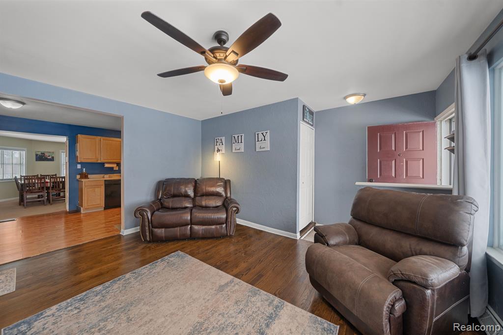 7249 MOHAWK Street, Westland, MI — Photo 9