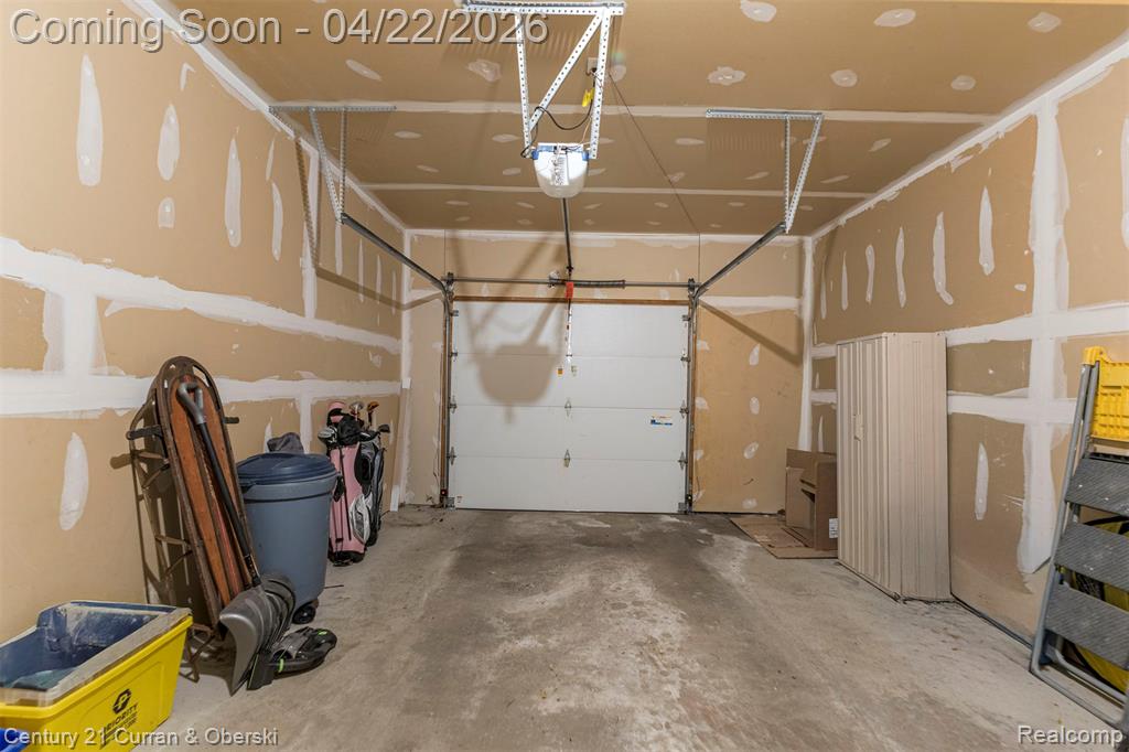 41812 King Edward Court, Clinton Twp, MI 48038 — Photo 33