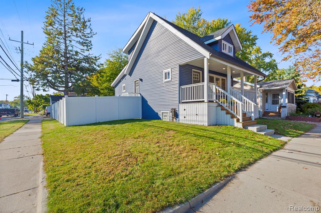 470 E TROY Street, Ferndale, MI 48220 — Photo 25