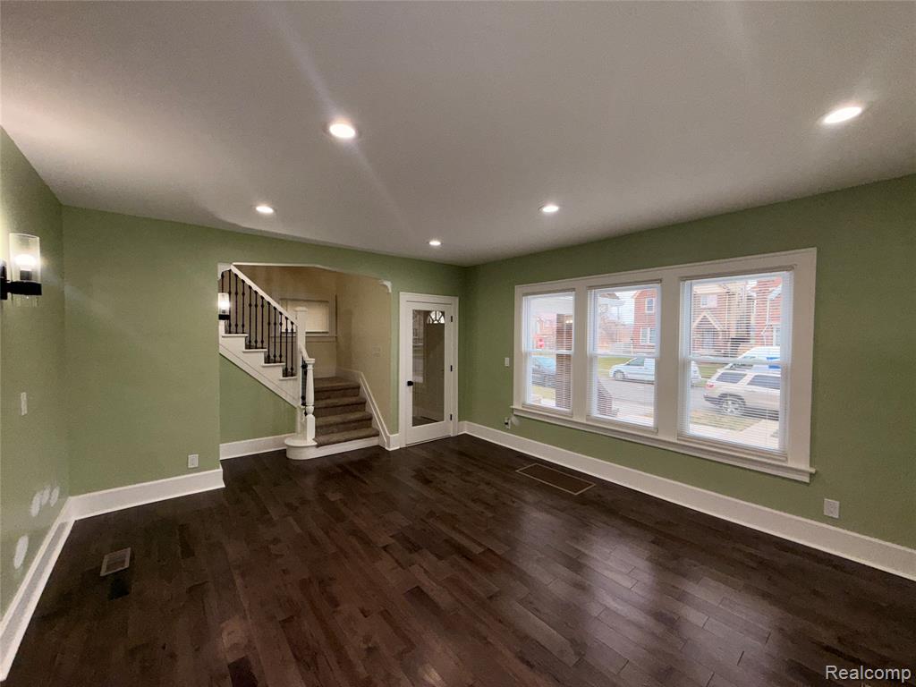 4210 Pasadena Street, Detroit, MI 48238 — Photo 2