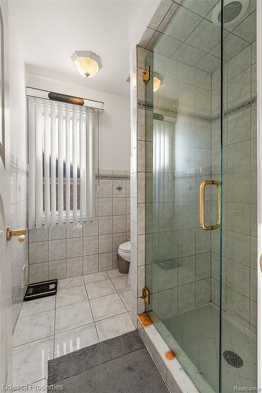 12984 Azure Drive, Utica, MI 48315 — Photo 42