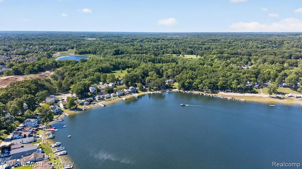 612 Sunrise Park, Howell, MI 48843 — Photo 12