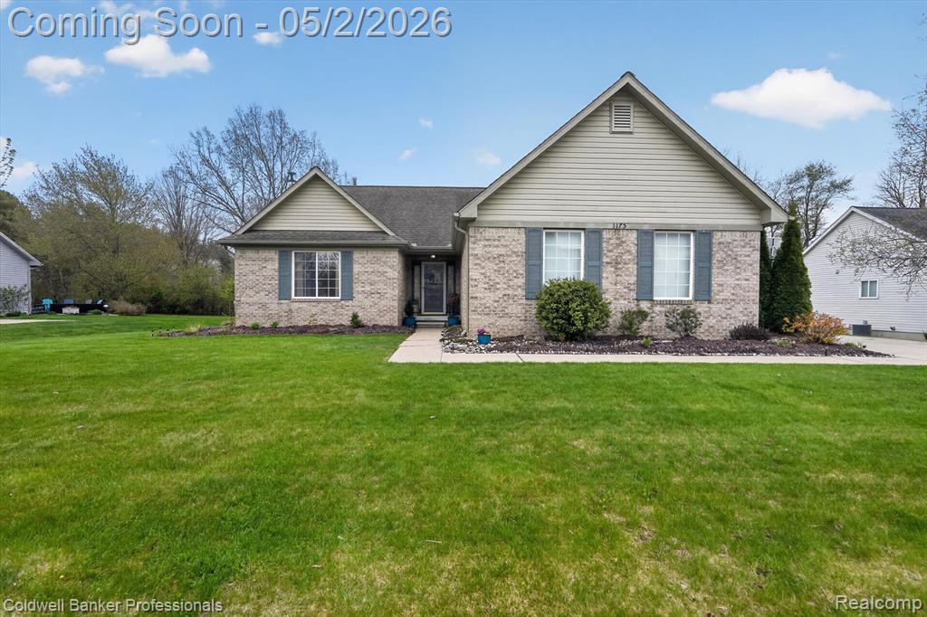 1175 Deer Creek Trail, Grand Blanc, MI 48439 — front exterior