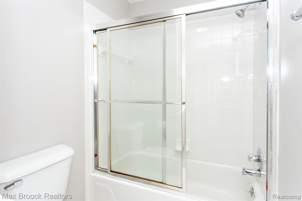 444 Chester Street, 420, Birmingham, MI 48009 — Photo 24