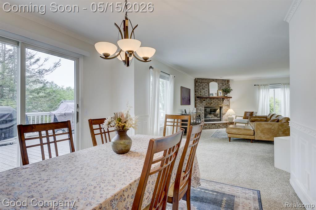 2370 Lansbury Drive, Waterford, MI 48329 — Photo 14