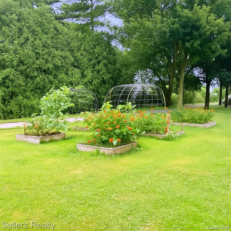 7181 Bristol Road, Swartz Creek, MI 48473 — Photo 35