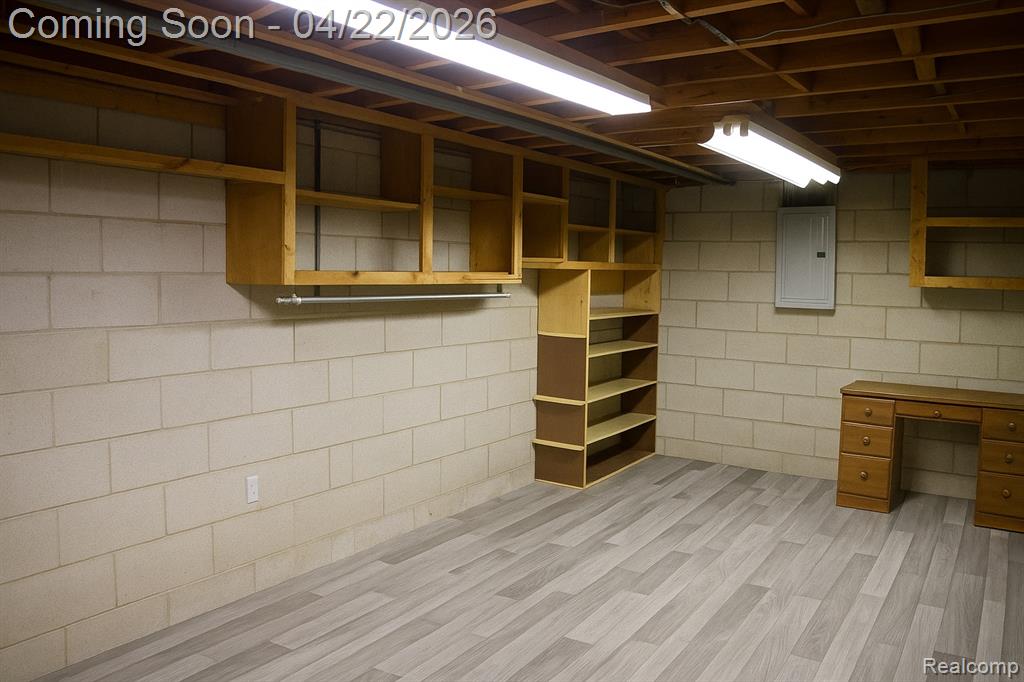 3161 Eastgate Street, Burton, MI 48519 — Photo 16