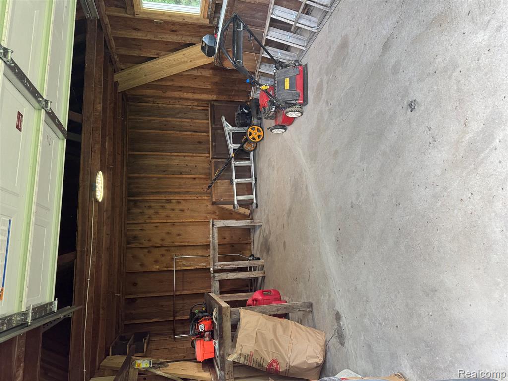 4327 Lancashire, Milford, MI 48380 — Photo 37