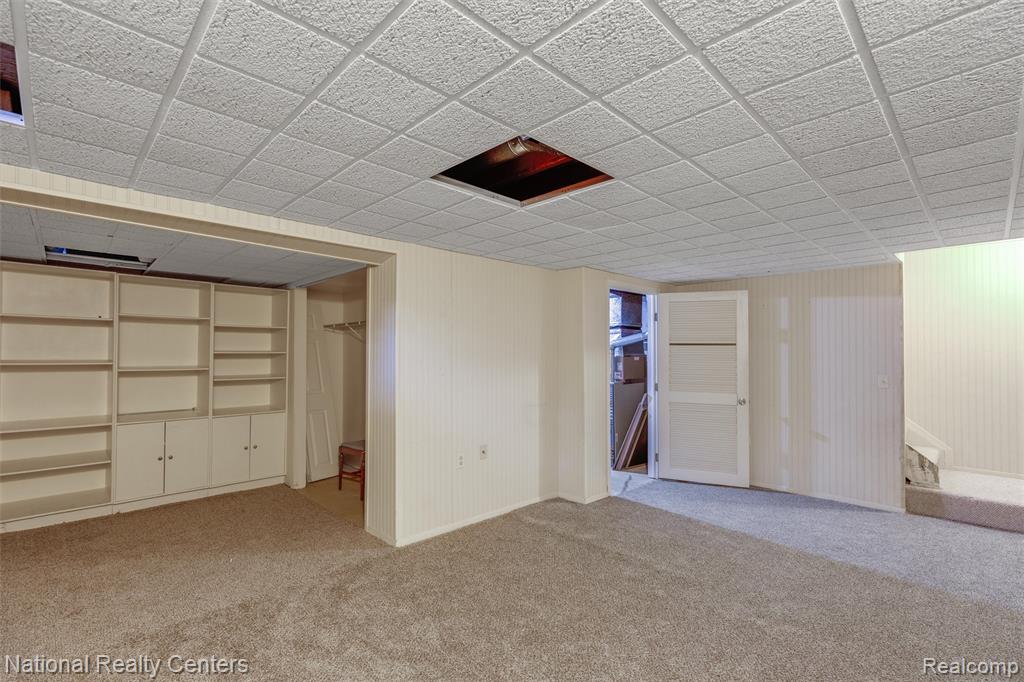 22353 PEACHTREE, Novi, MI — Photo 20