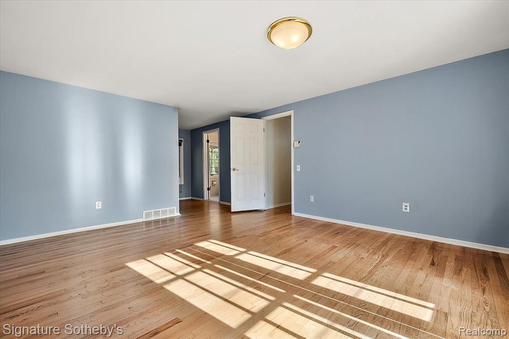 22601 Highbank Drive, Beverly Hills, MI 48025 — Photo 32
