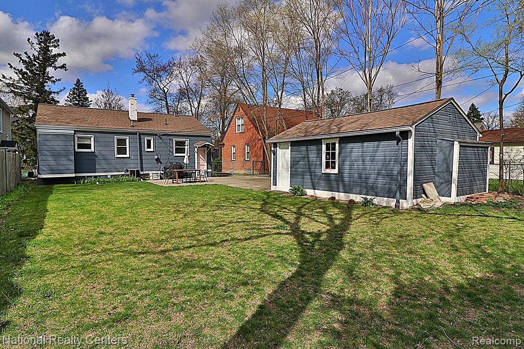 633 LEROY Street, Ferndale, MI 48220 — Photo 25
