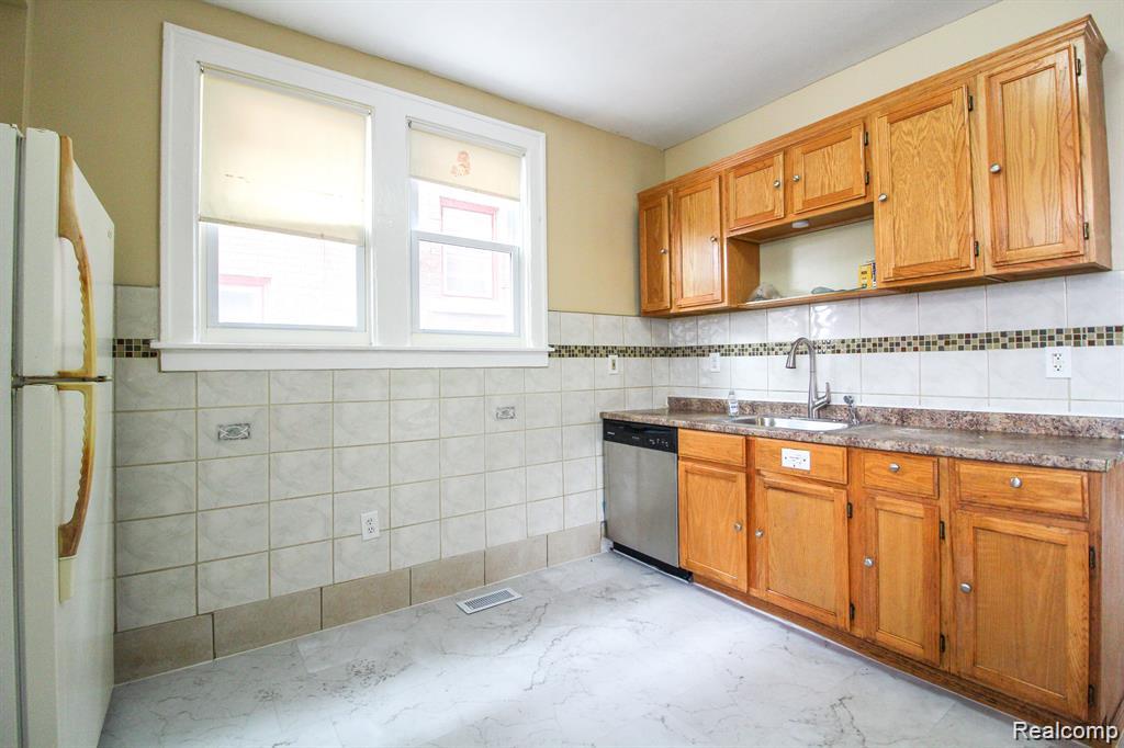 1612 Atkinson Street, Detroit, MI 48206 — Photo 22