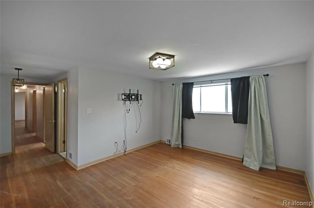 11188 Nancy Drive, Warren, MI 48093 — Photo 36