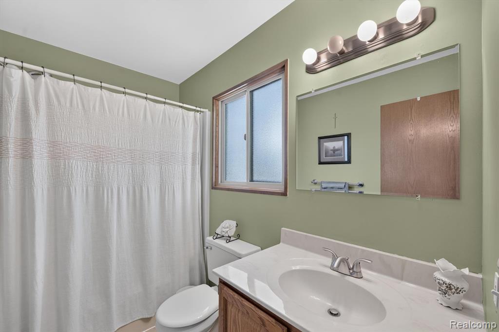 9968 Timothy Lane, South Lyon, MI 48178 — Photo 28