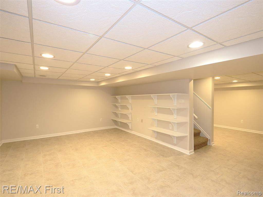 42429 Royal Lane, Clinton Twp, MI 48038 — Photo 28