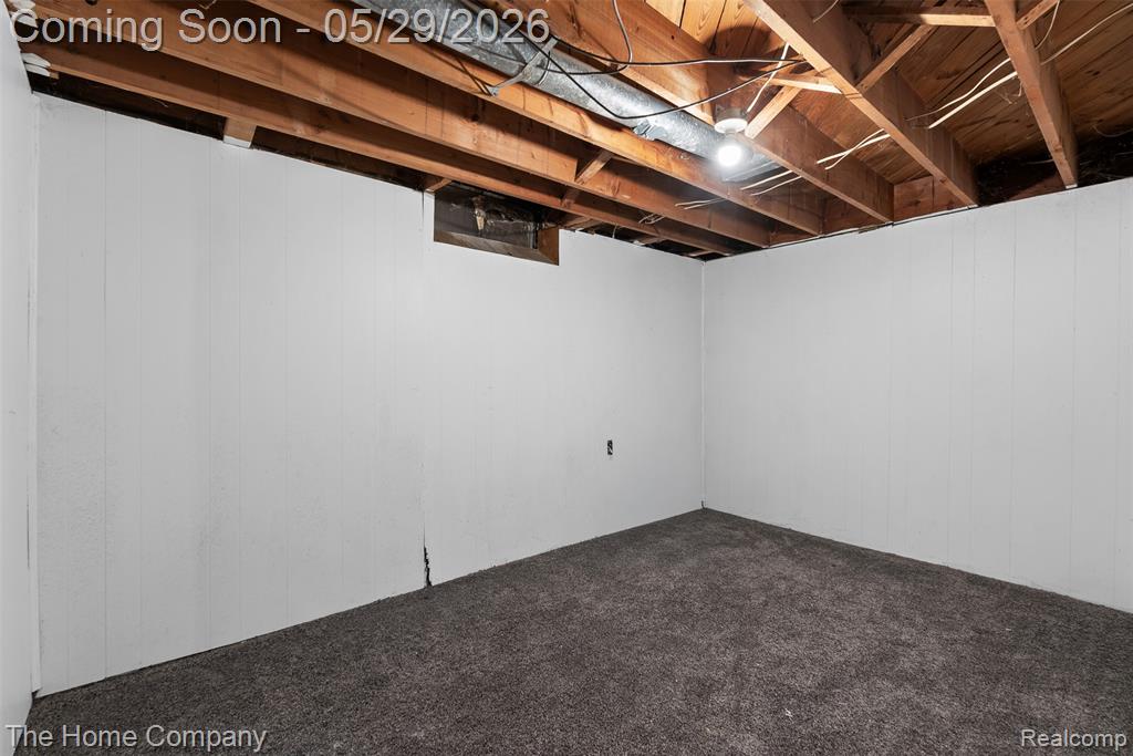 24564 Marine Avenue, Eastpointe, MI 48021 — Photo 24