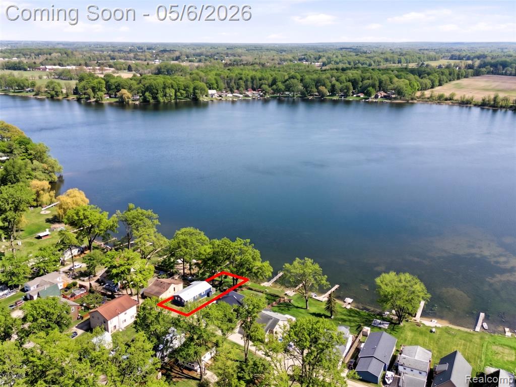 4168 Lakeview Drive, Attica, MI 48412 — Photo 2