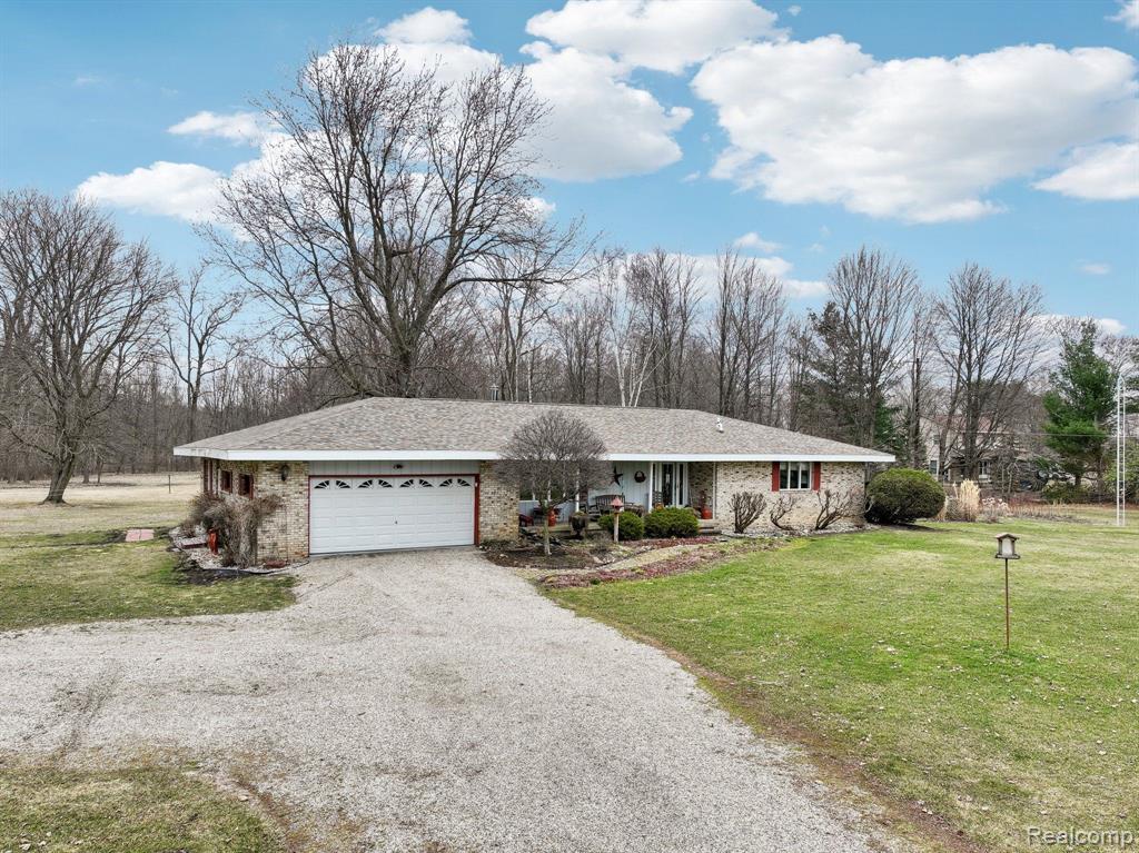 8460 ARBELA Road, Millington, MI 48746 — Photo 3