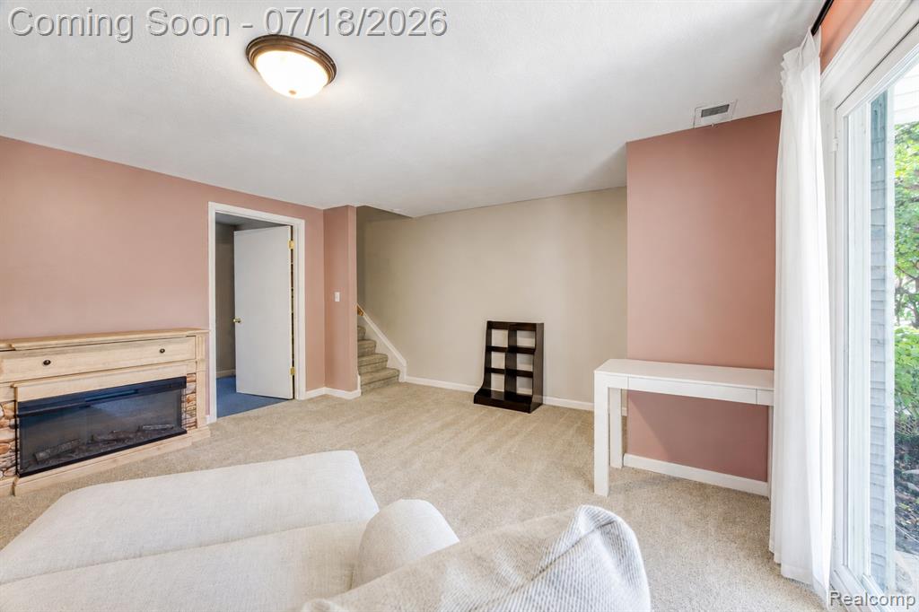 7300 Bluewater Drive, Clawson, MI 48348 — Photo 24