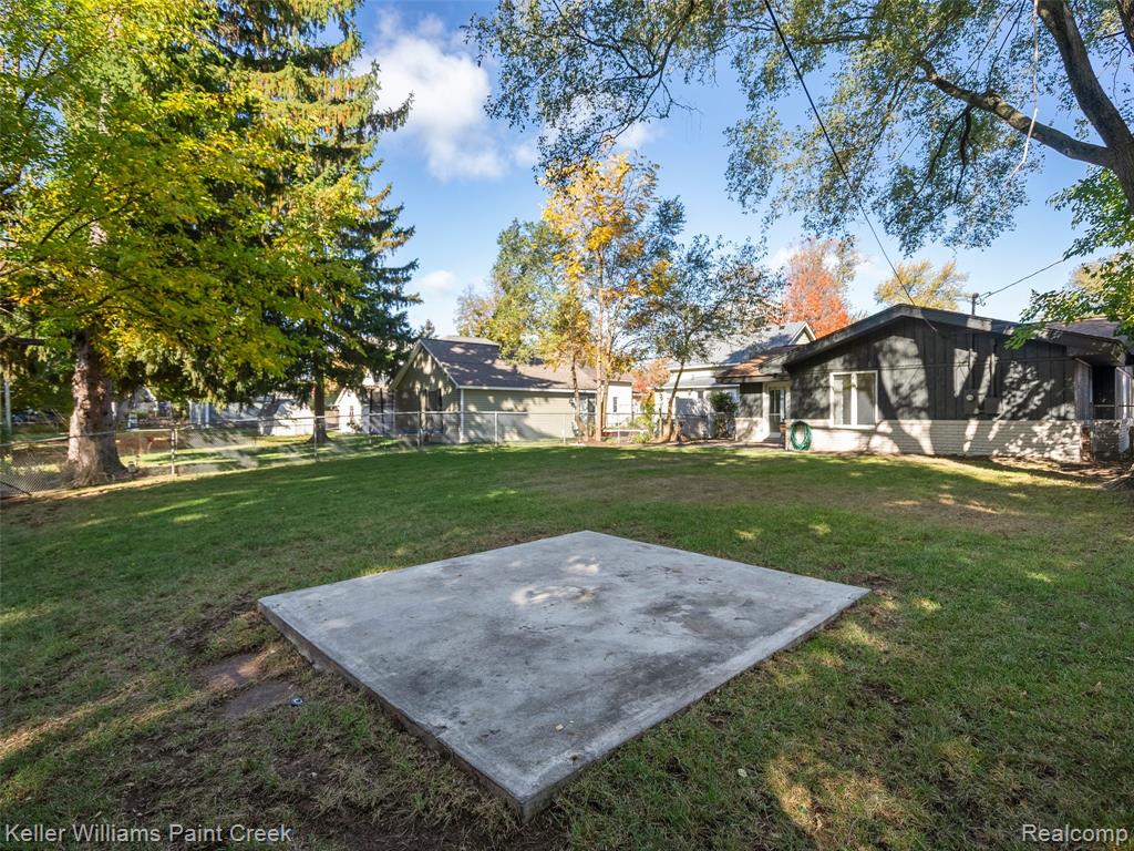 608 Parkdale Avenue, Rochester, MI 48307 — Photo 32