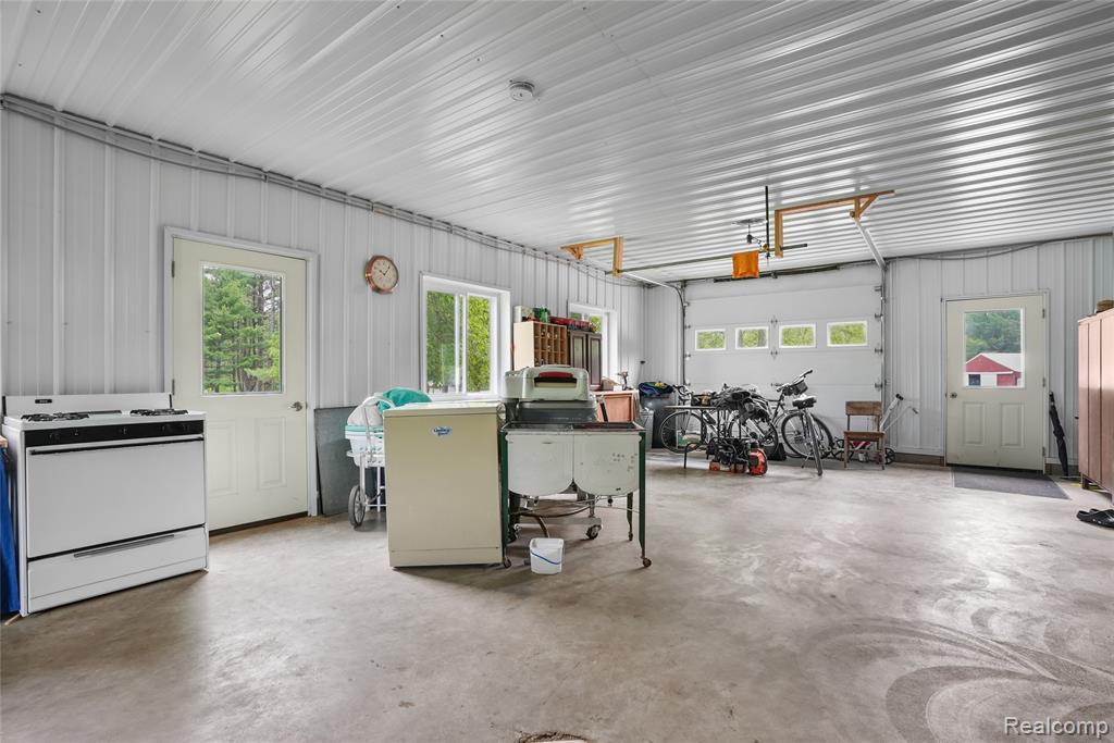 8875 N Lakola Road, Tustin, MI 49688 — Photo 64
