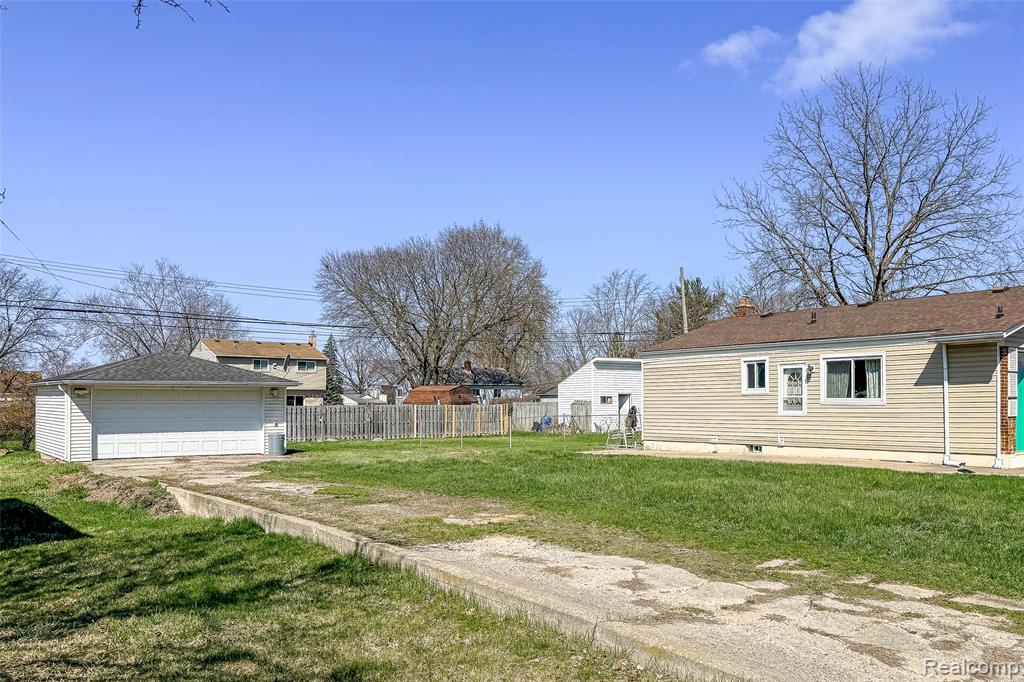 8471 Fremont Street, Westland, MI — Photo 3