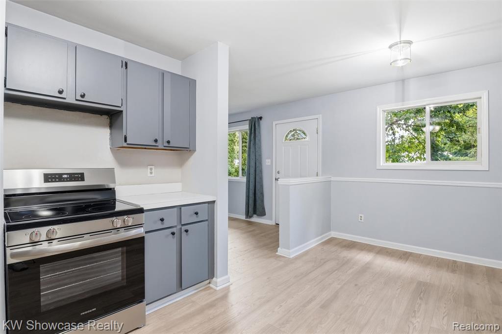 801 Farnsworth Road, White Lake, MI — Photo 16