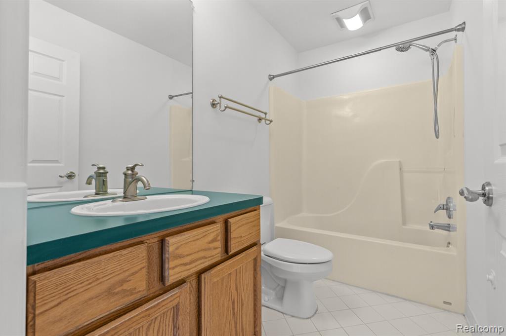 772 Caribou Court, Rochester, MI 48307 — Photo 29