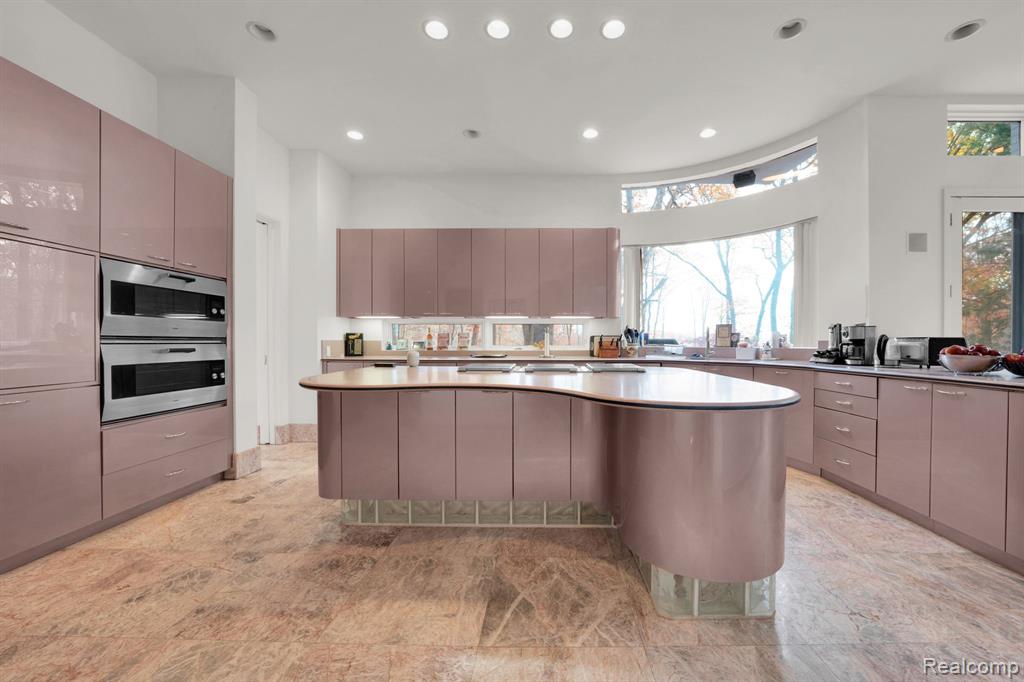 1744 Heron Ridge Drive, Bloomfield Hills, MI, 48302