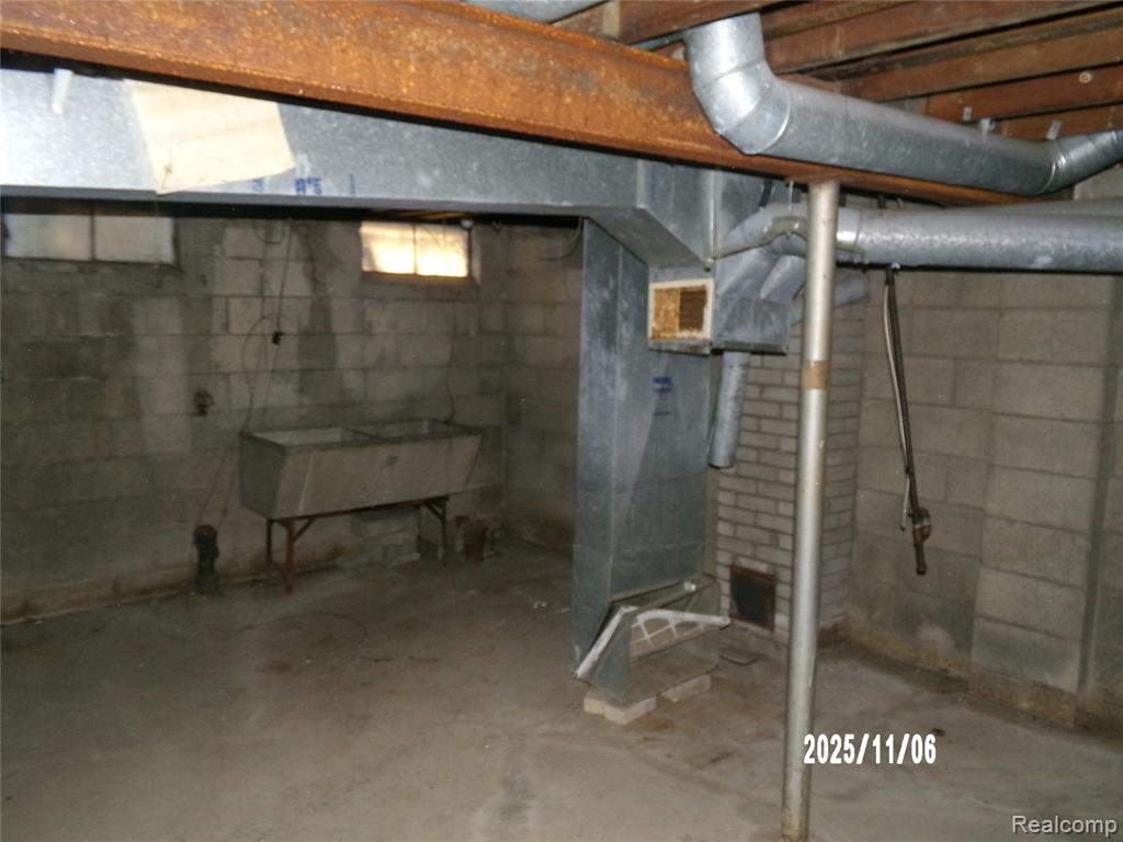 420 Pingree Avenue, Flint, MI 48503 — Photo 13
