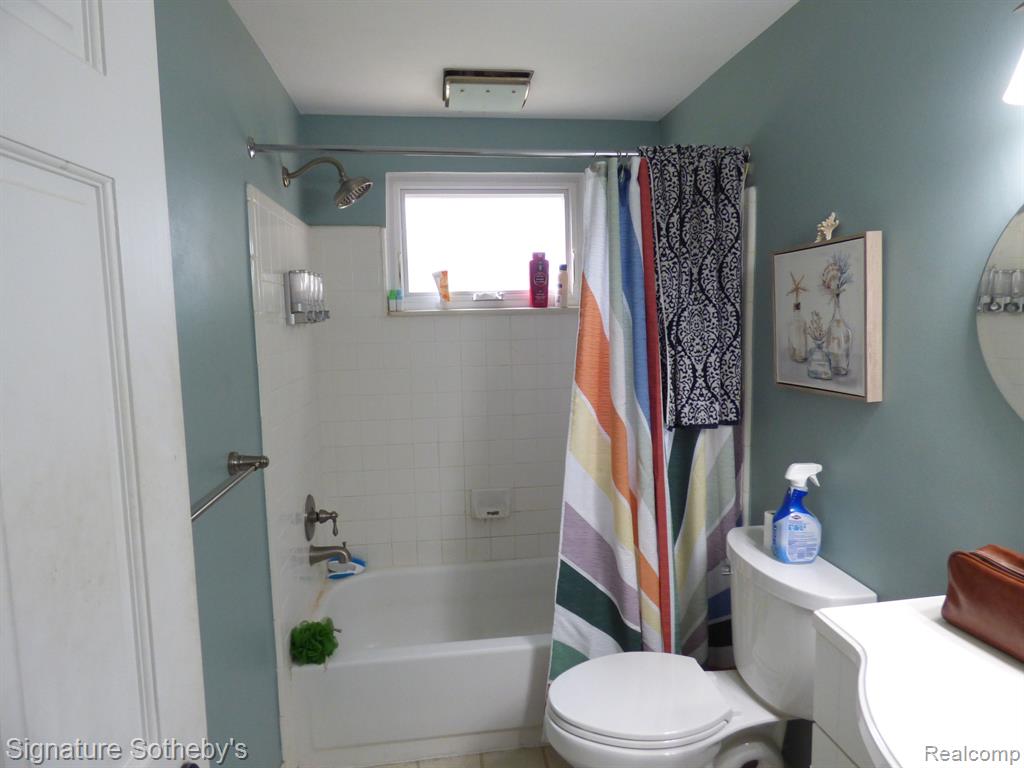 422 MASSOIT Street, Clawson, MI — Photo 12
