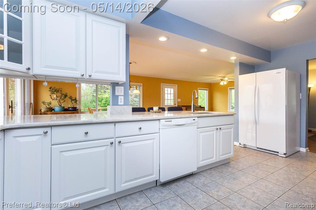 9840 Currie Road, Northville, MI 48167 — Photo 16