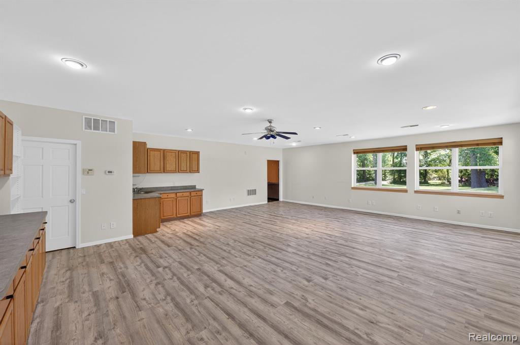 9353 Hill Road, Swartz Creek, MI 48473 — Photo 79