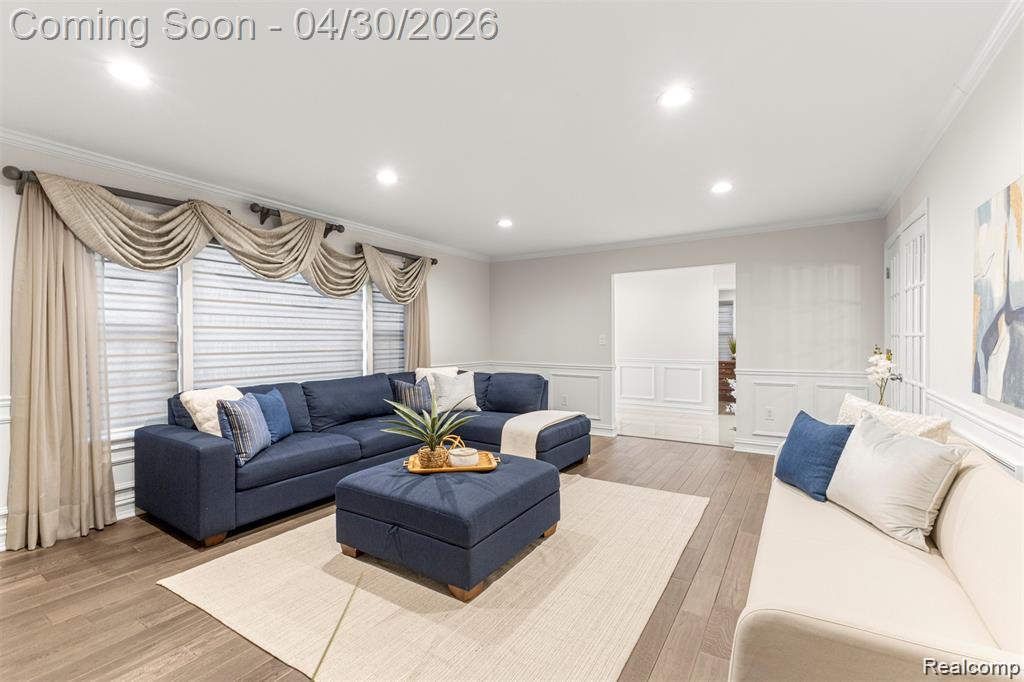 7704 Oakman Boulevard, Dearborn, MI 48126 — Photo 9