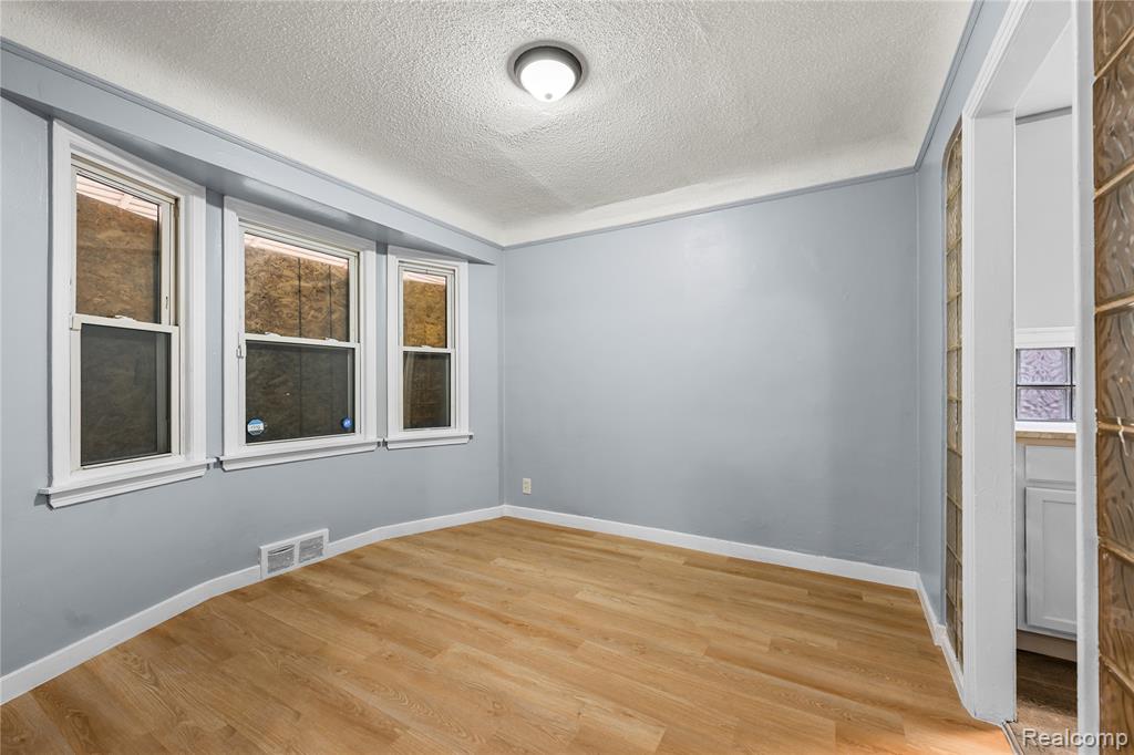 17511 Westmoreland Road, Detroit, MI 48219 — Photo 6