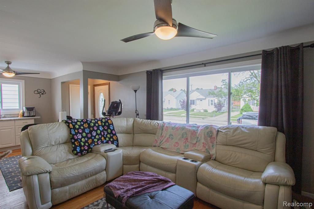 27825 Garfield Street, Roseville, MI 48066 — Photo 6