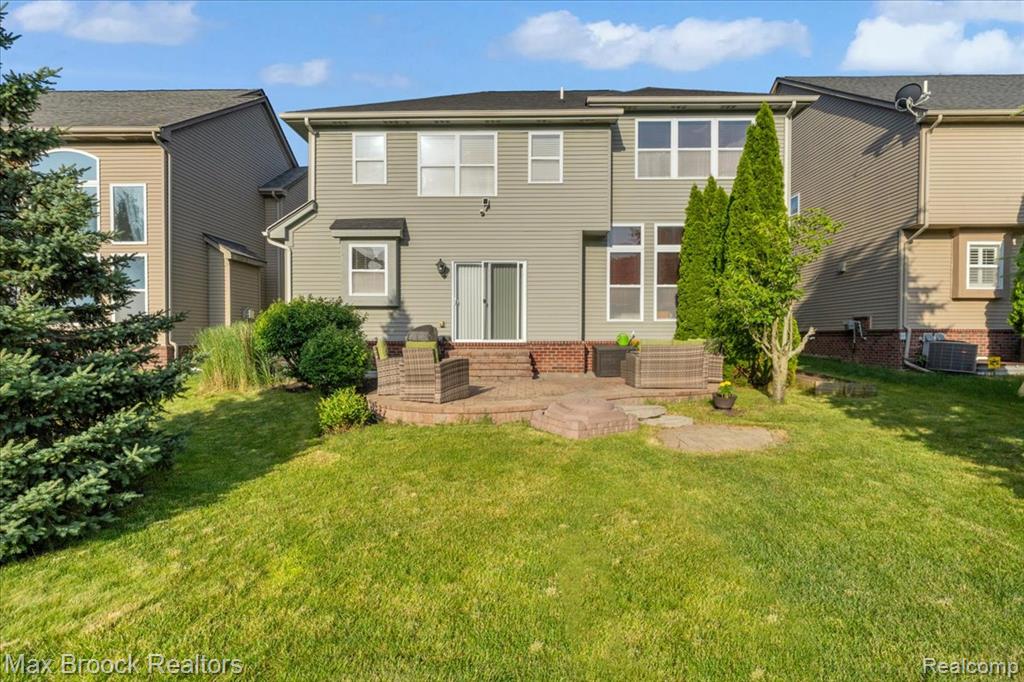 27023 Ladbroke Street, Novi, MI — Photo 50
