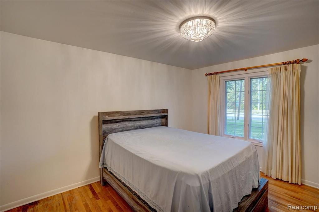 429 BELLA VISTA Drive, Grand Blanc, MI 48439 — Photo 31