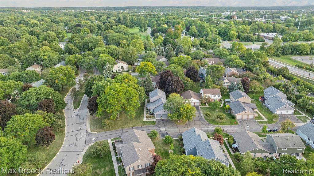 2846 Bombridge Court, Ann Arbor, MI 48104 — Photo 48