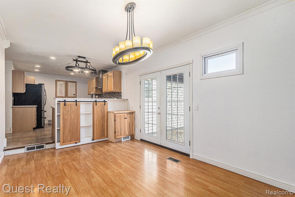 8263 Smethwick Road, Sterling Heights, MI 48312 — Photo 10