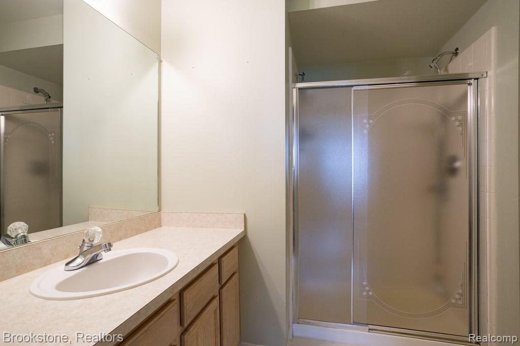 29257 Red Maple Drive, New Baltimore, MI — Photo 13