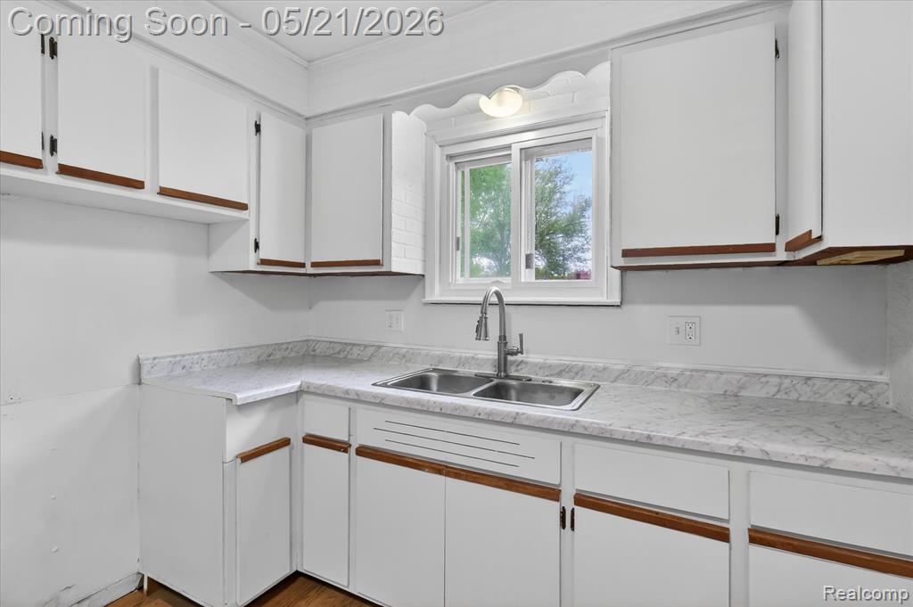 5957 John Daly Street, Taylor, MI 48180 — Photo 12