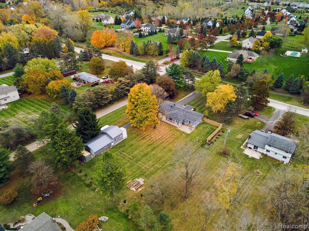 5100 Oak Hill Road, Clarkston, MI 48348 — Photo 52