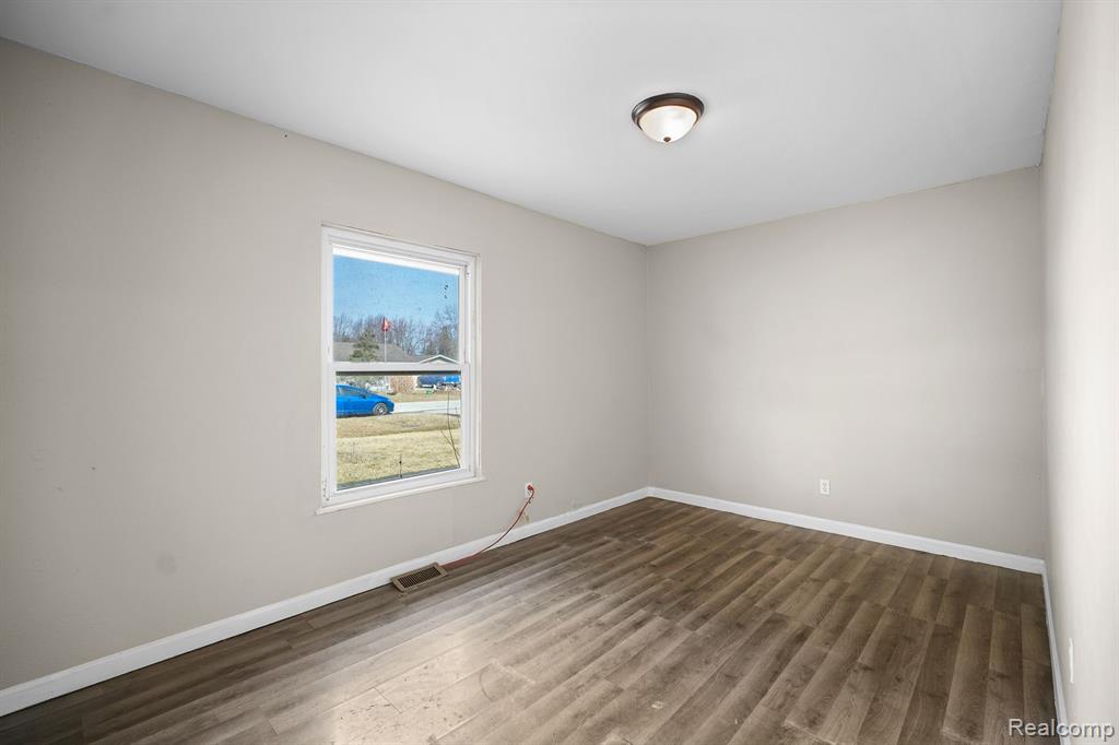 8750 WELDWOOD Drive, Monroe, MI 48162 — Photo 14