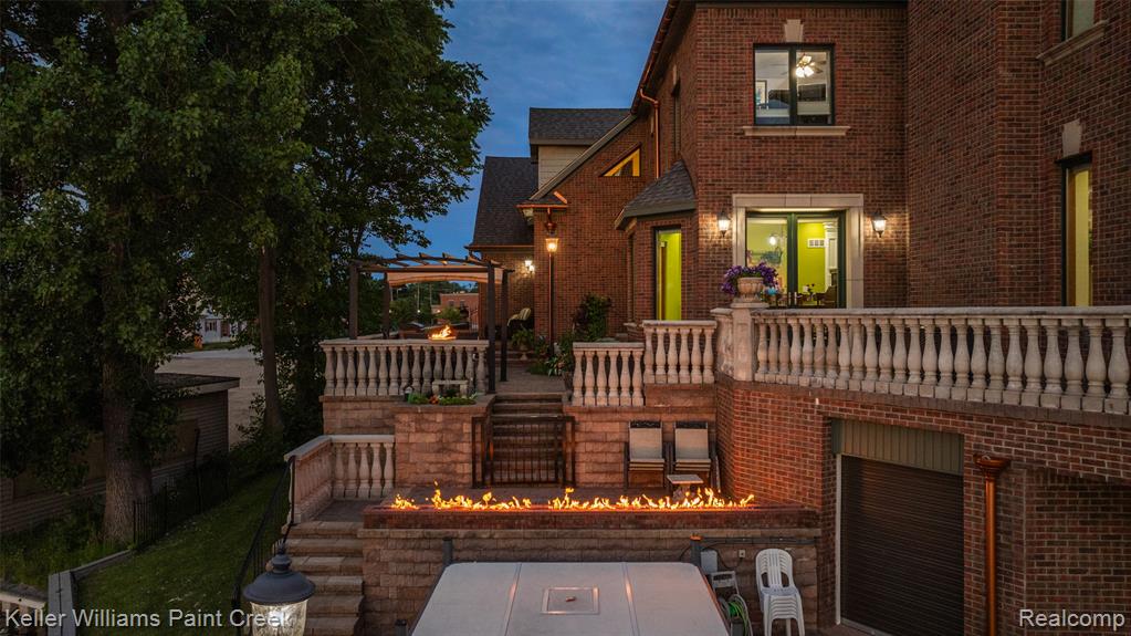 328 S Broadway Street, Lake Orion, MI 48362 — Photo 19